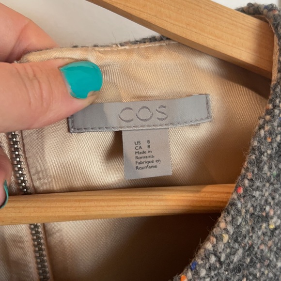 COS size 8 - Picture 2 of 4